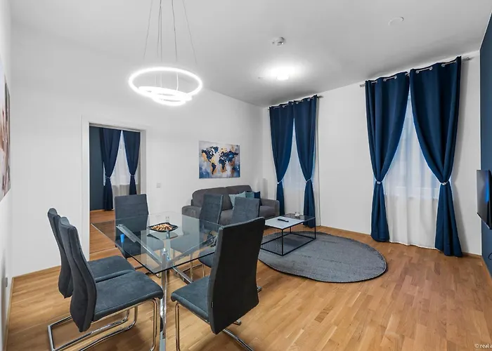 Nuell Residences 03 - 2 Bedrooms Close To Main Station דירה וינה