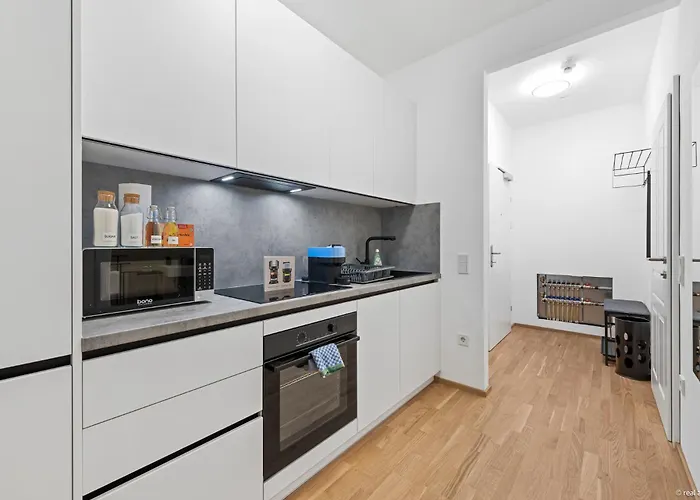 Nuell Residences 03 - 2 Bedrooms Close To Main Station