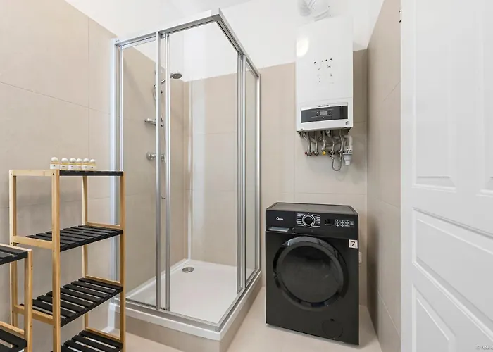 Nuell Residences 03 - 2 Bedrooms Close To Main Station